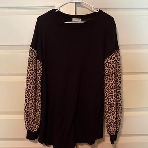 Women’s long sleeve